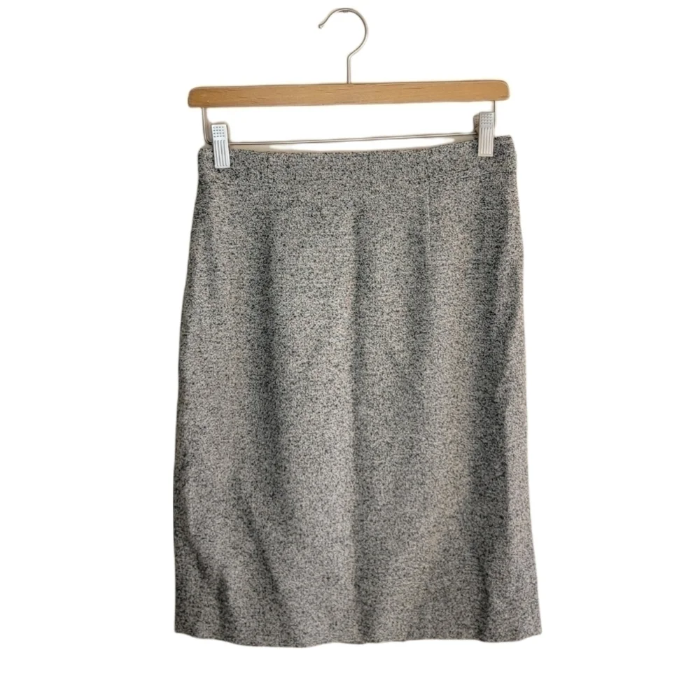 Ann Taylor | Gray Marled Pencil Skirt Size 6